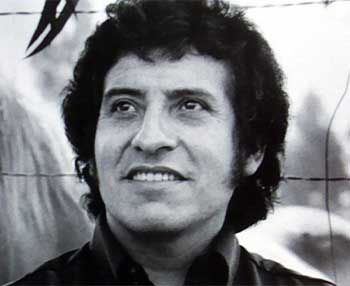 Víctor Jara e o ideal de paz, igualdade e humanidade